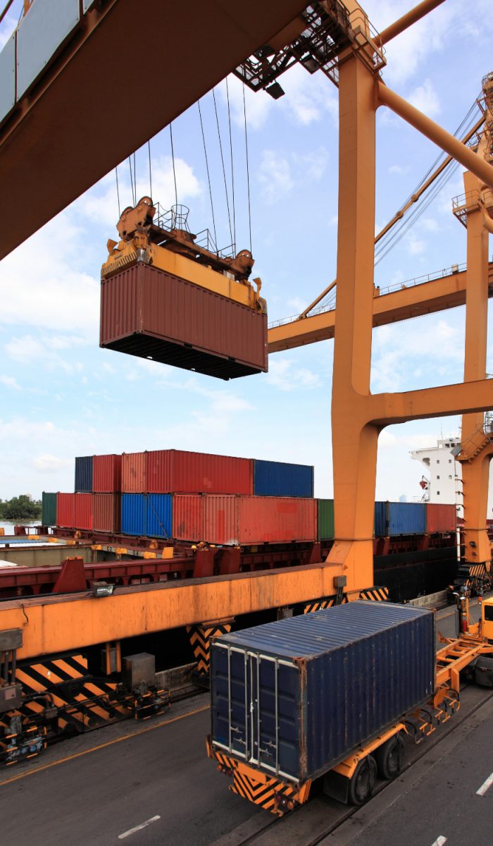 business-logistics-concept-container-cargo (1)